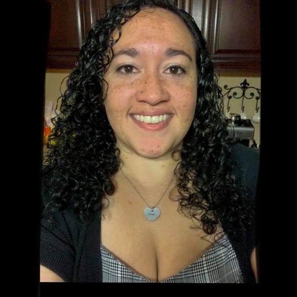 Meet your Posher, Ashli - Picture 1 of 1